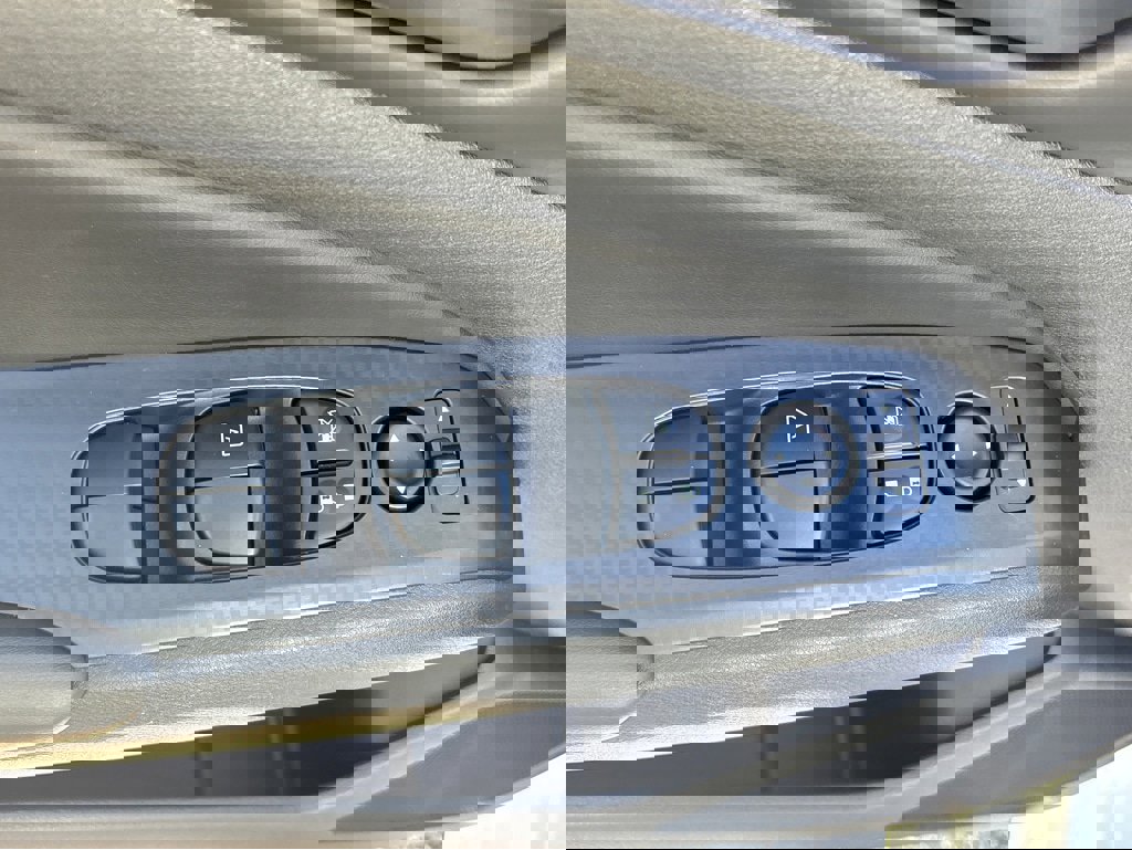 New 2025 Nissan Altima 2.5 S image 21