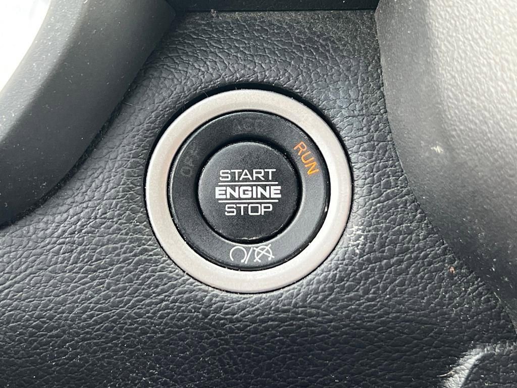 Used 2024 RAM 3500 Big Horn image 17