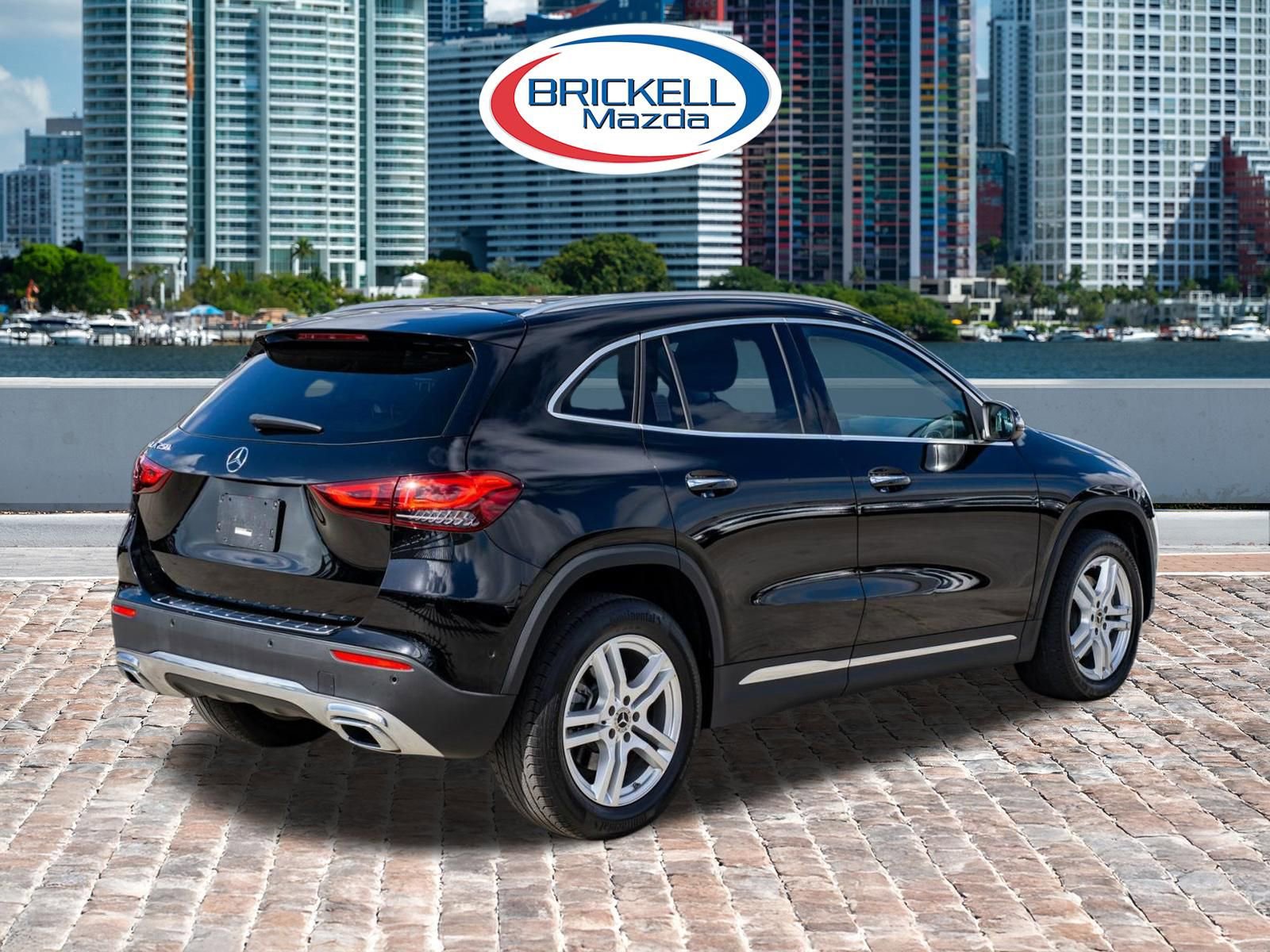 Used 2021 Mercedes-Benz GLA 250 w/ Premium Package image 12