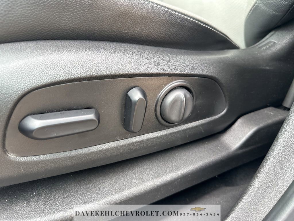 Used 2021 Chevrolet Equinox Premier image 17