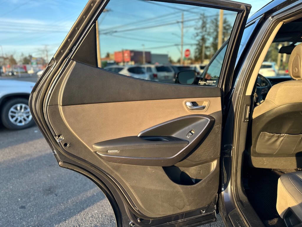 Used 2014 Hyundai Santa Fe Sport w/ Popular Equipment Package 02 FWD image 19