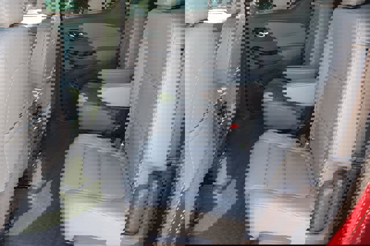 Used 2019 Chevrolet Traverse LT w/ LT Premium Package image 26