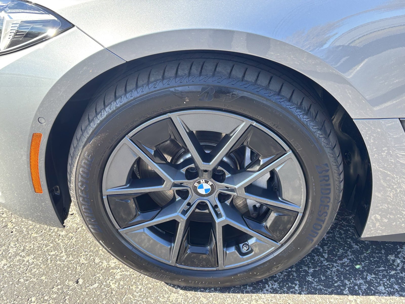 Used 2025 BMW i4 eDrive40 w/ Premium Package image 14