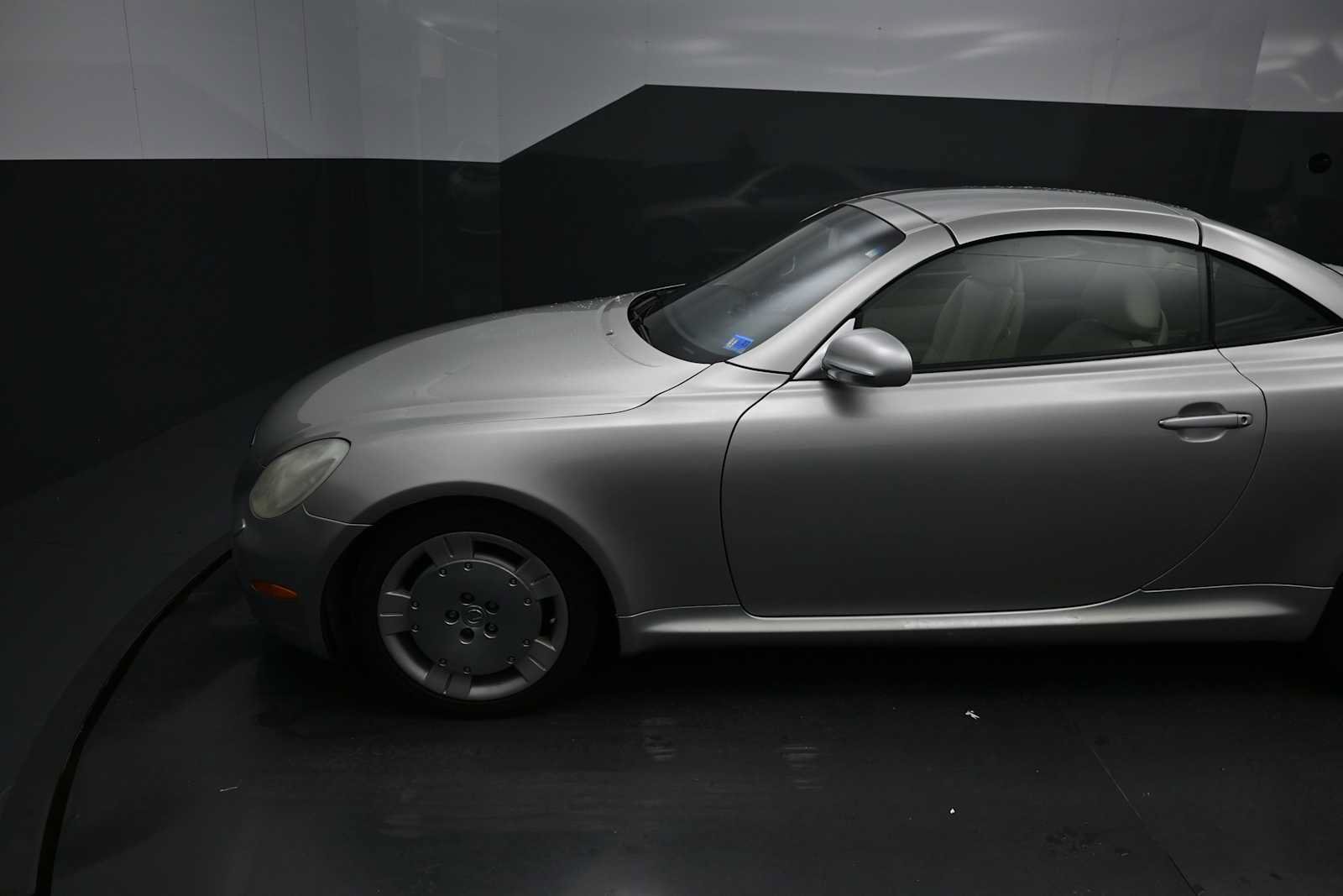 Used 2003 Lexus SC 430 Convertible RWD image 23