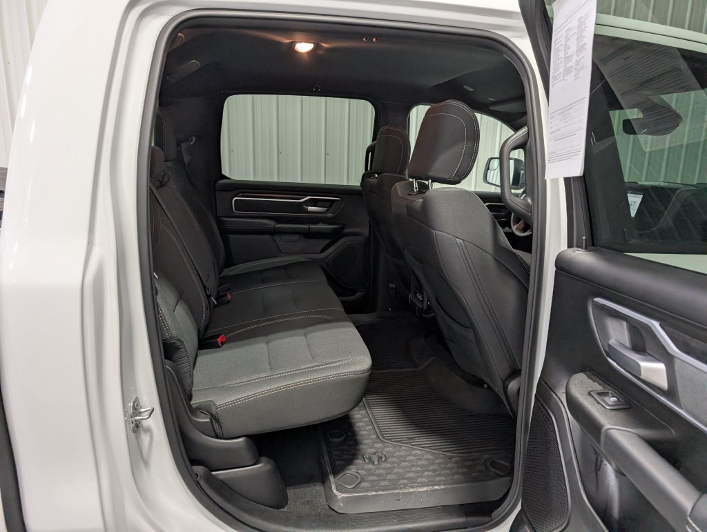 Used 2023 RAM 1500 Big Horn AWD/4WD image 27