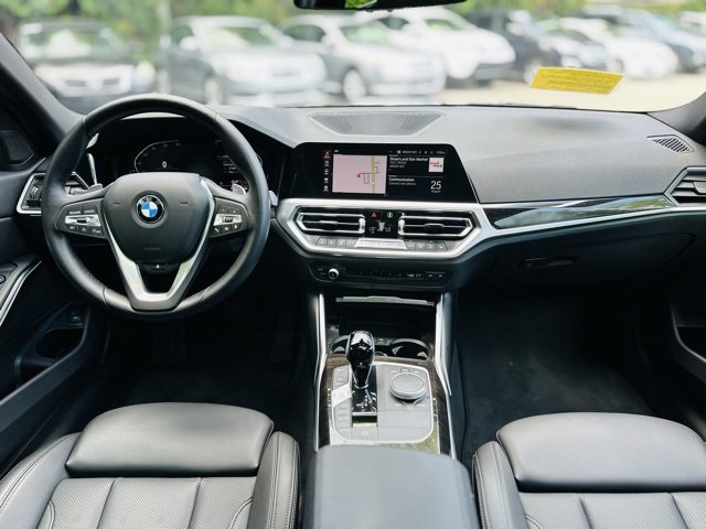 Used 2022 BMW 330i xDrive Sedan w/ Driving Assistance Package image 26