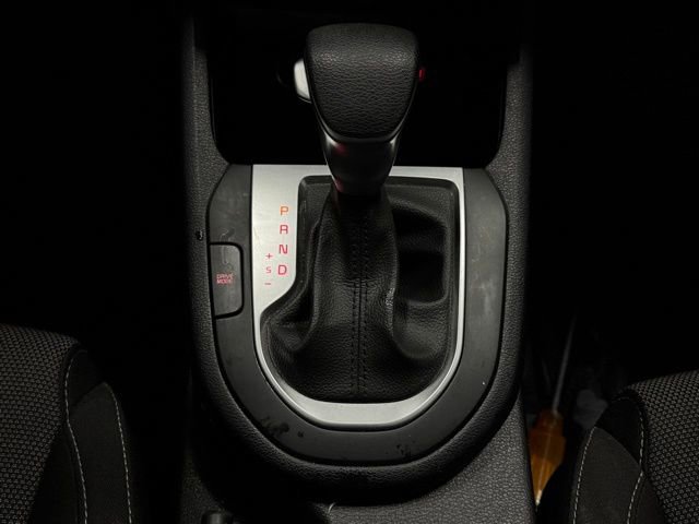 Used 2024 Kia Forte LXS image 27