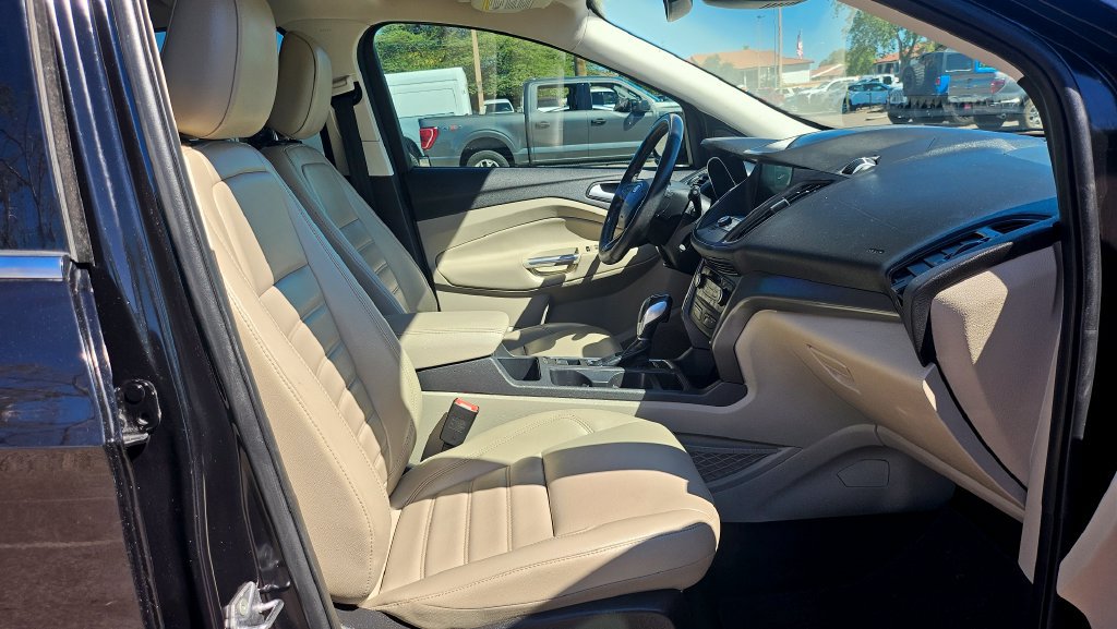 Used 2019 Ford Escape SEL FWD image 20