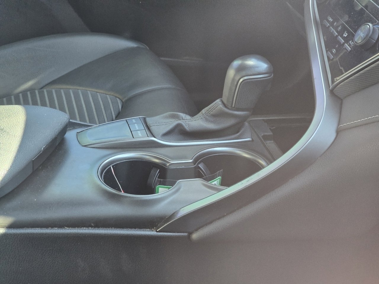 Certified 2023 Toyota Camry SE FWD image 17