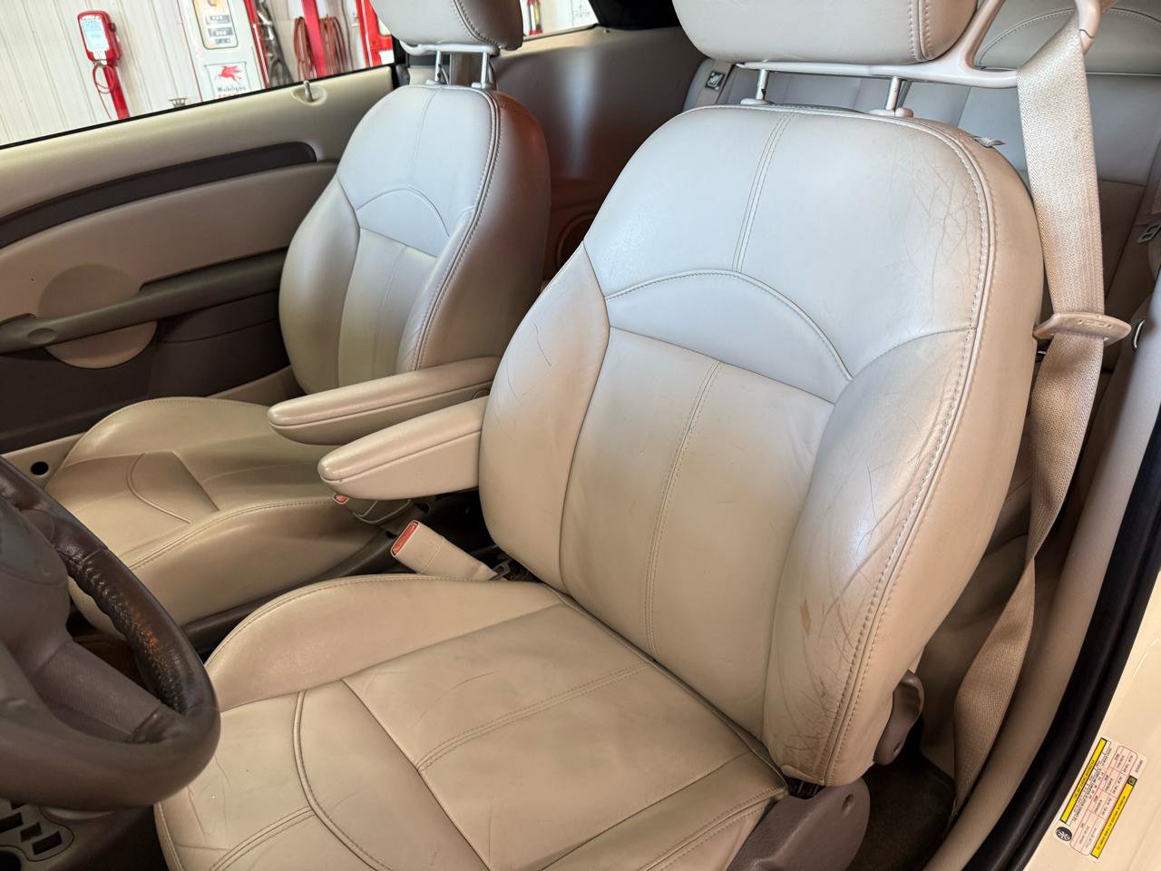 Used 2005 Chrysler PT Cruiser Touring FWD image 17