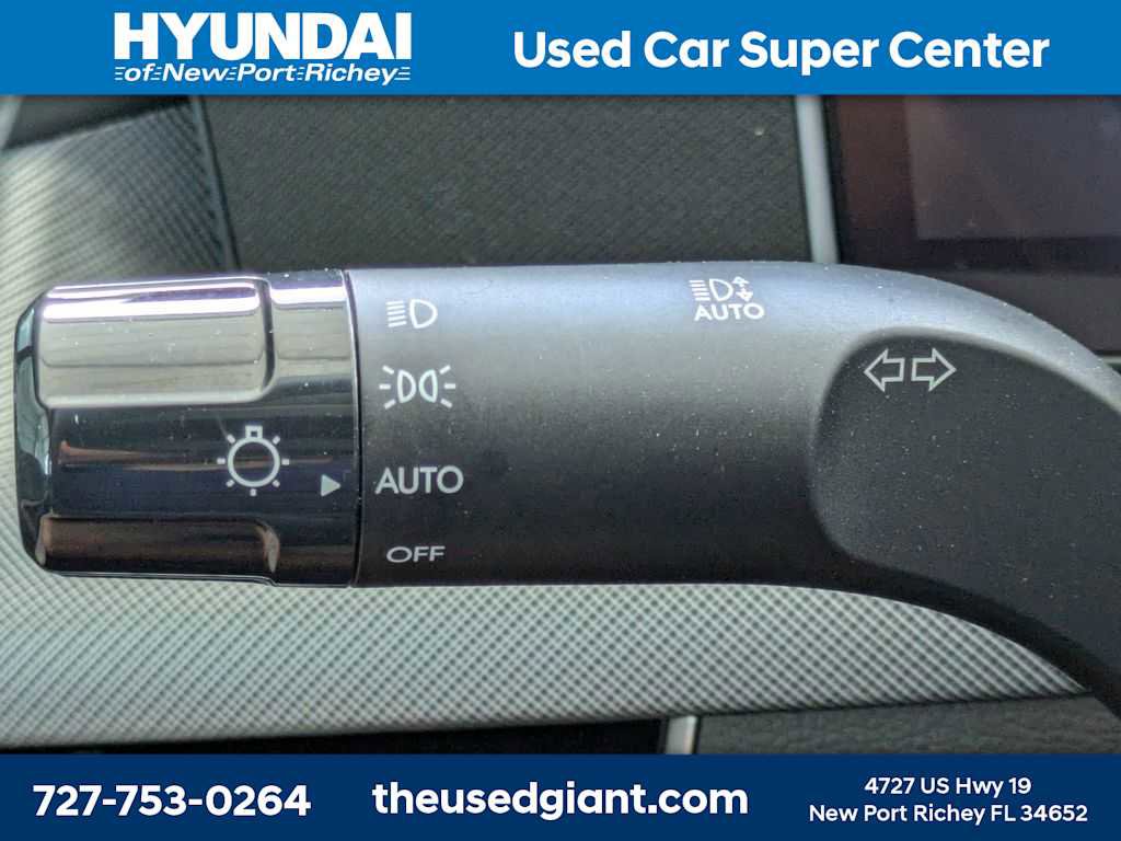 Used 2025 Hyundai Sonata SEL FWD image 31
