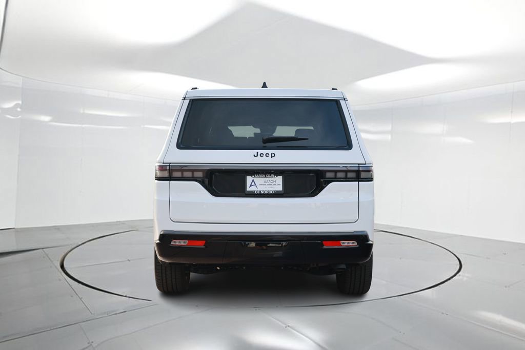 New 2026 Jeep Grand Wagoneer L 2WD image 3