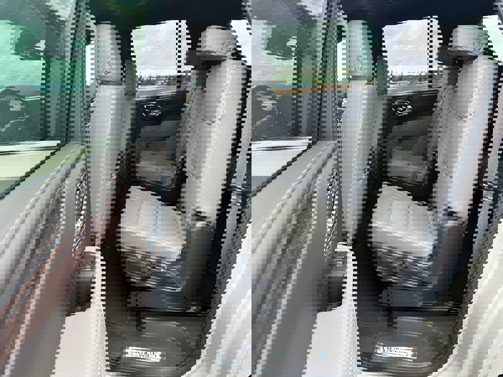 Used 2023 Chevrolet Tahoe LT image 17