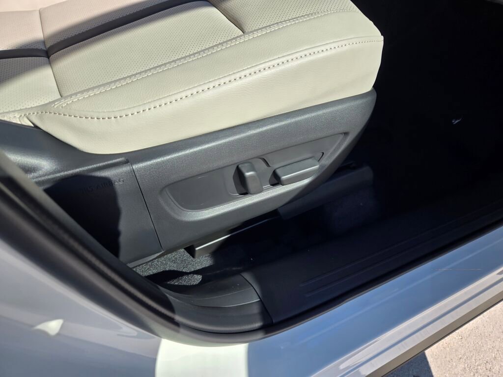 New 2026 MAZDA CX-90 Plug-In Hybrid w/Premium Sport image 5