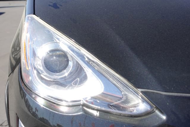 Certified 2016 Toyota Prius C Three image 6