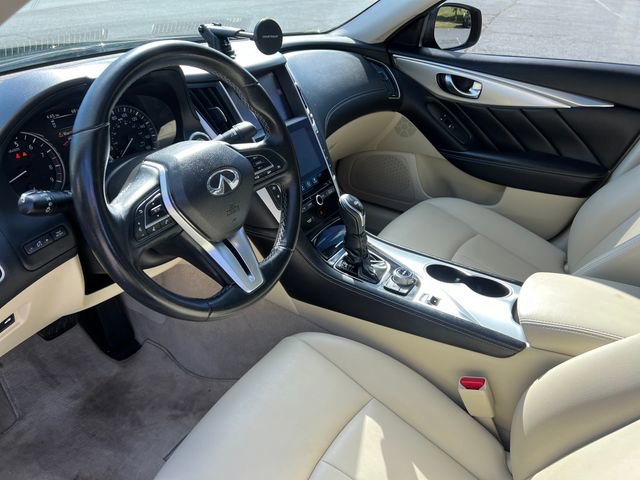 Used 2019 INFINITI Q50 Luxe AWD/4WD image 18