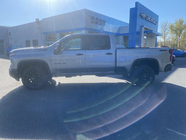 New 2026 Chevrolet Silverado 3500 LT w/ Trail Boss Package image 2