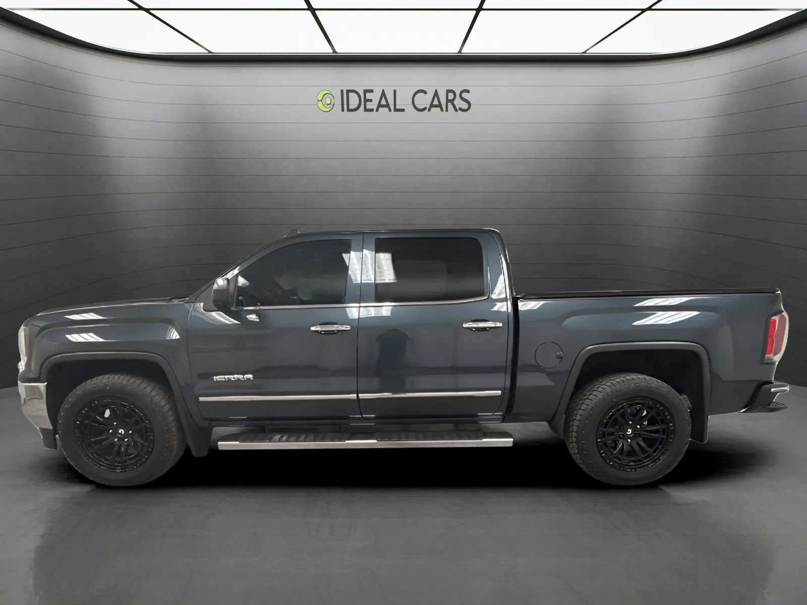 Used 2018 GMC Sierra 1500 SLT AWD/4WD image 8