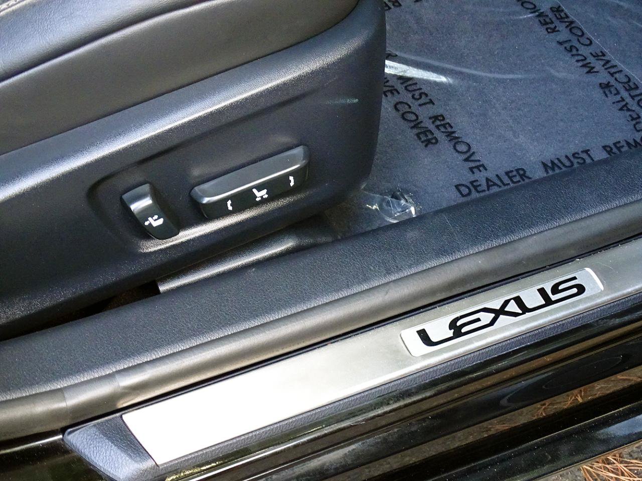 Used 2017 Lexus IS 300 F Sport w/ F Sport Package AWD/4WD image 29