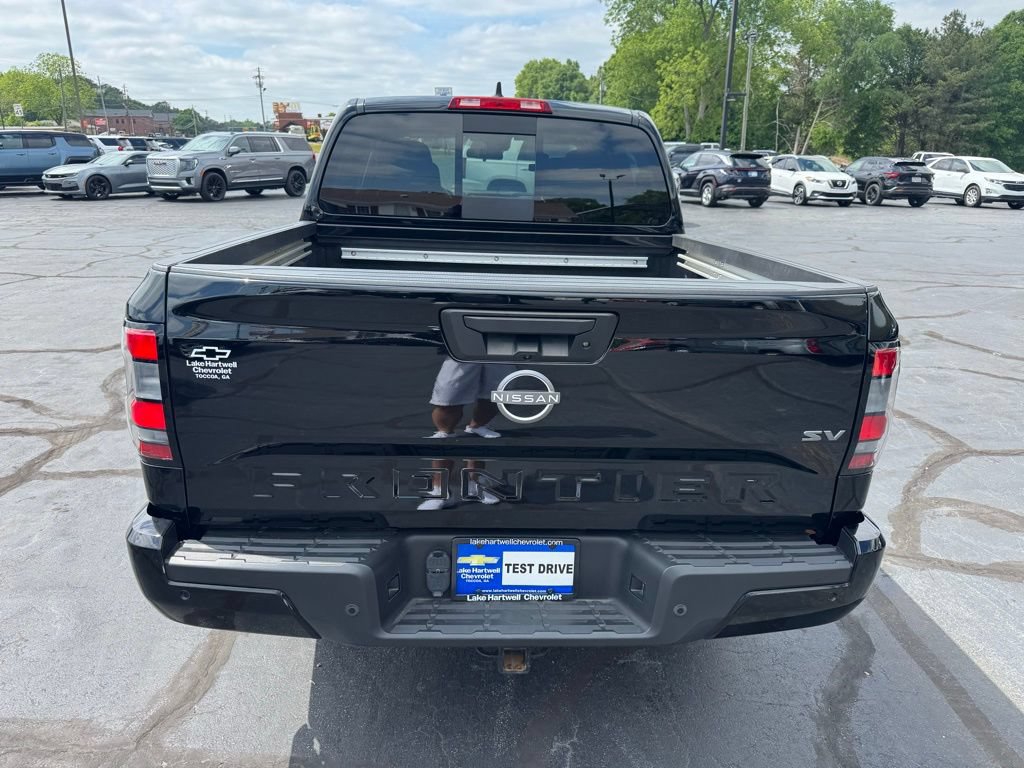 Used 2023 Nissan Frontier SV w/ SV Convenience Package RWD image 4