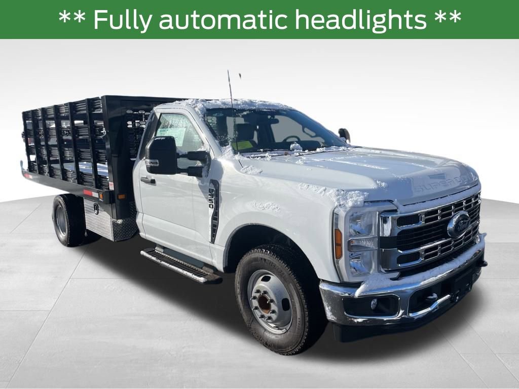 New 2026 Ford F350 XL w/ XL Chrome Package RWD image 11