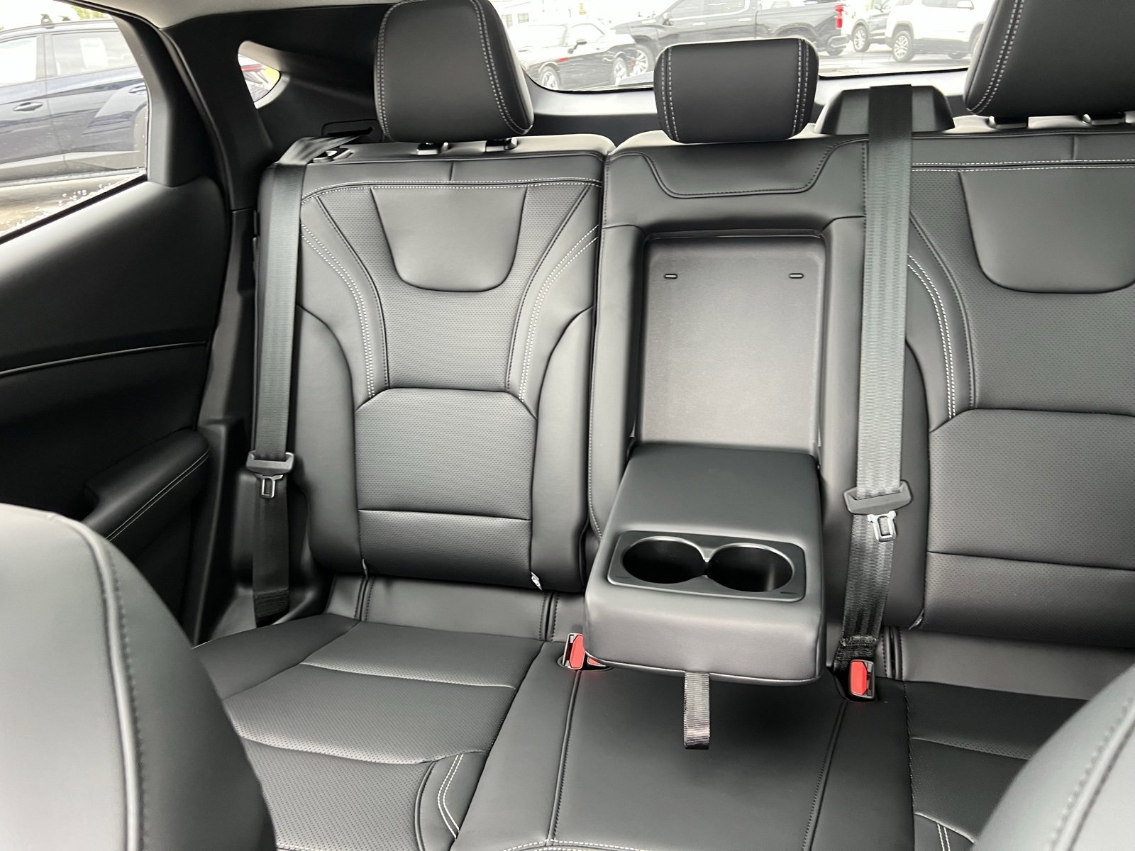 Used 2025 Ford Mustang Mach-E Premium image 47