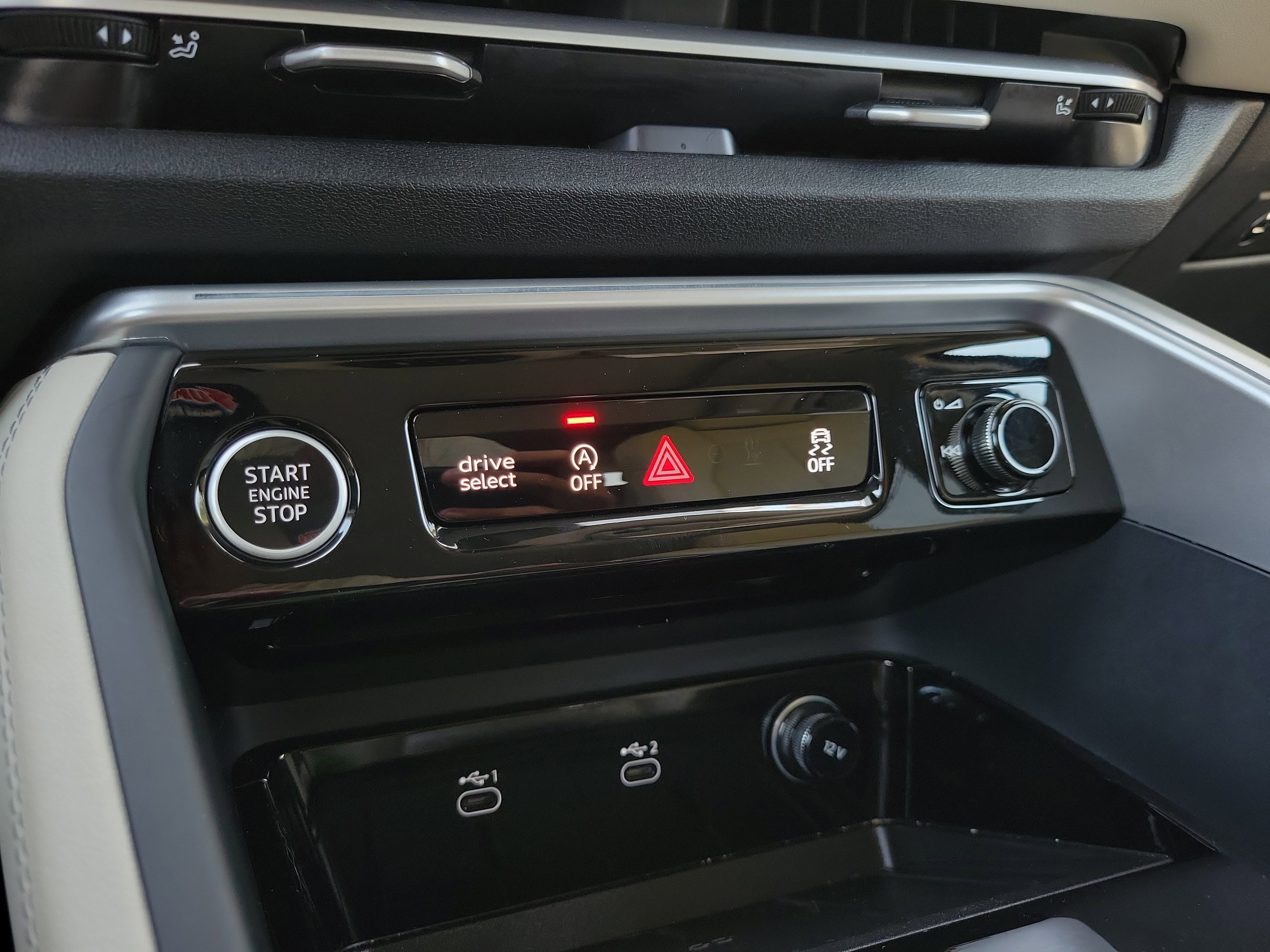 Certified 2025 Audi Q5 Prestige AWD/4WD image 26