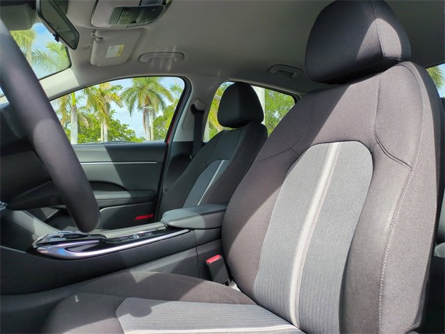 Used 2021 Hyundai Sonata SEL w/ Cargo Package image 19