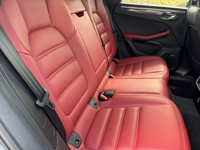 Used 2021 Porsche Macan GTS AWD/4WD image 14