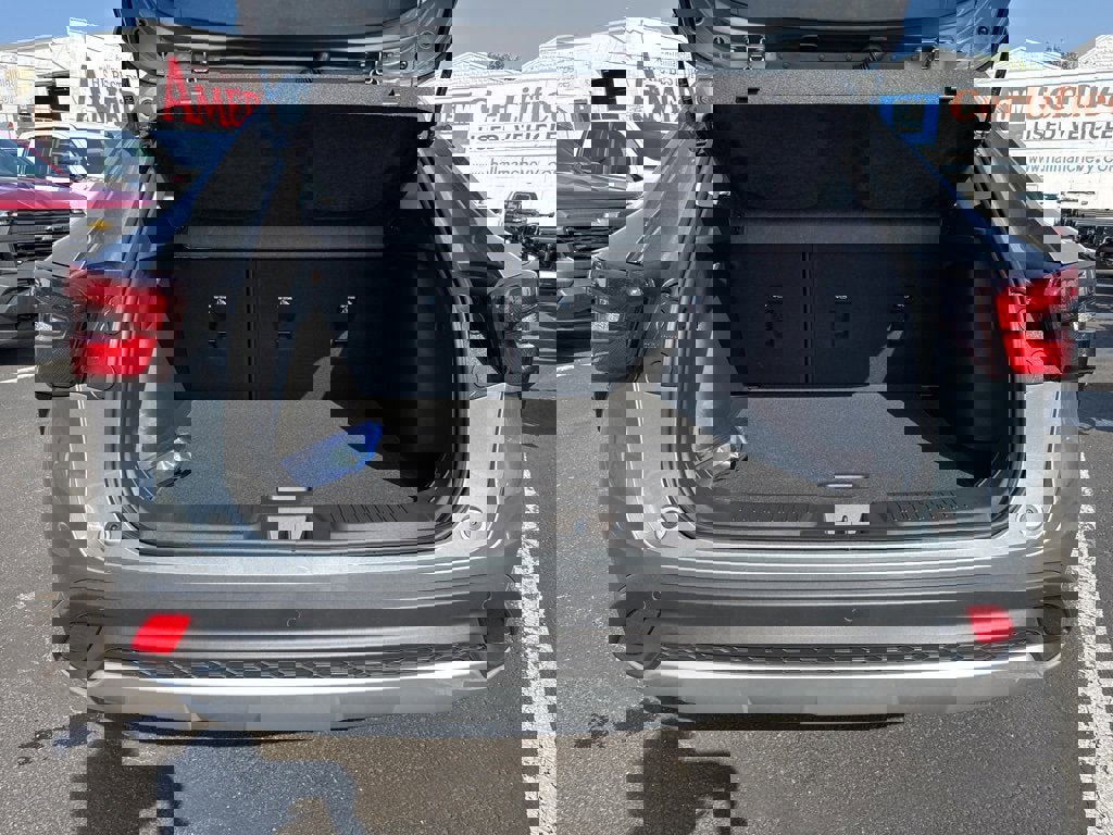 New 2025 Chevrolet Trax LT w/ Driver Confidence Package image 16