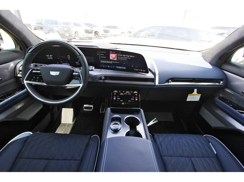 New 2026 Cadillac Vistiq Premium Luxury image 9