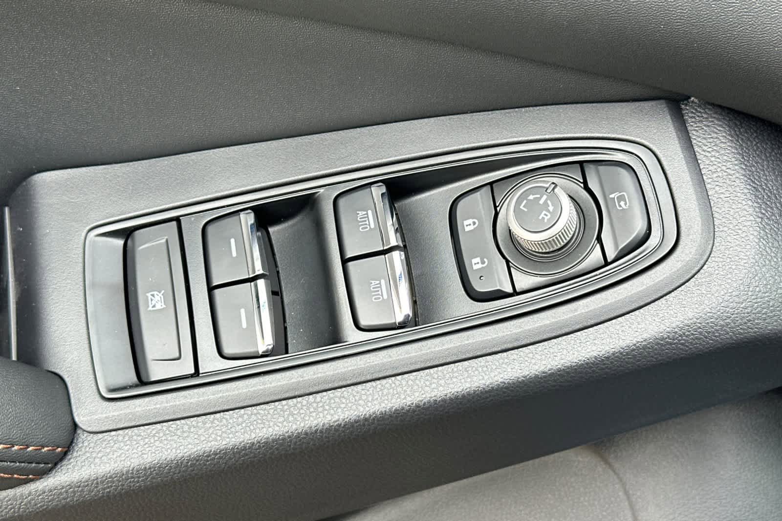 New 2026 Subaru Ascent Limited Bronze image 11