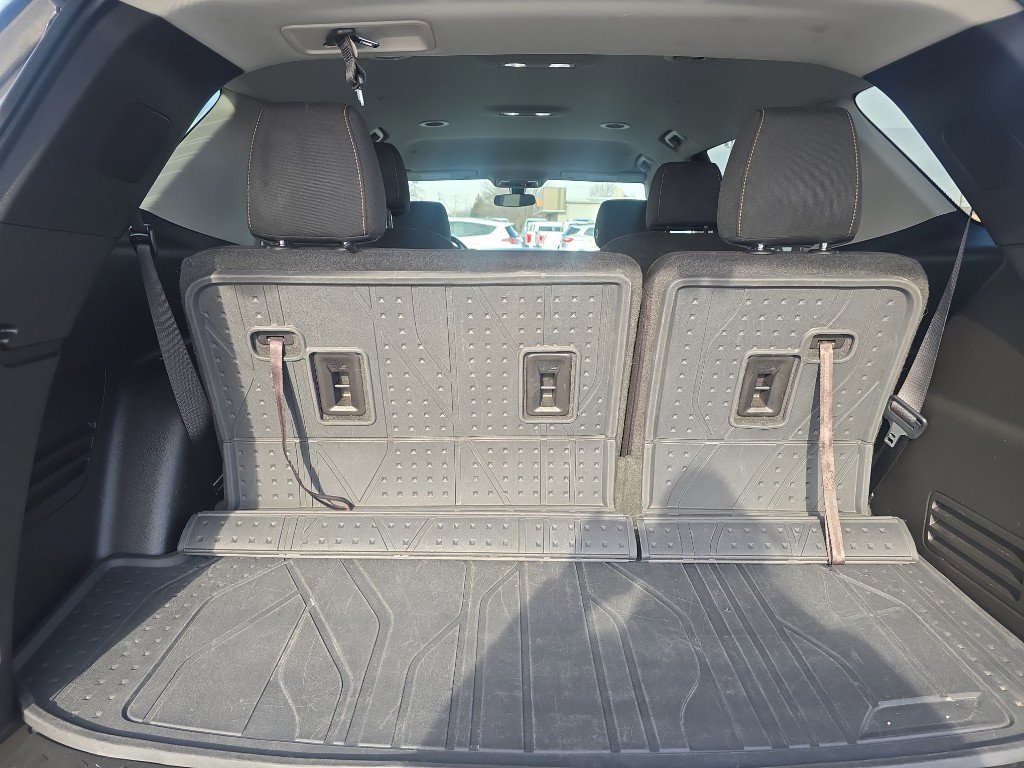Used 2019 Chevrolet Traverse LT w/ LPO, Floor Liner Package image 9