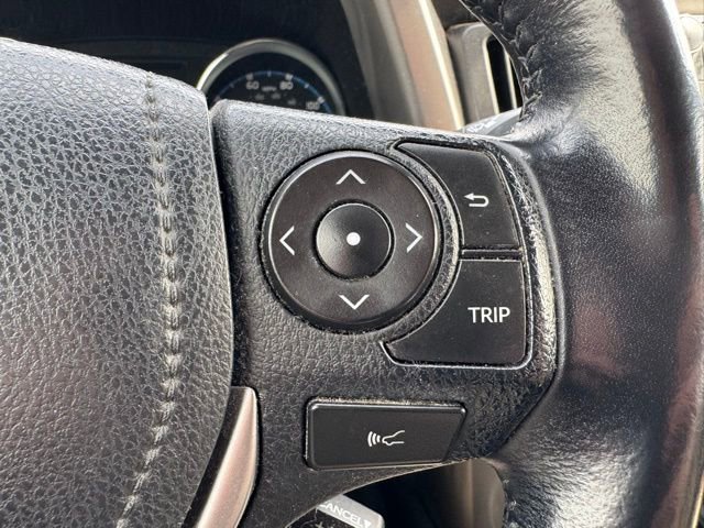 Used 2016 Toyota RAV4 Limited w/ Advanced Technology Package image 18