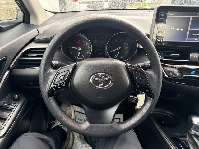 Used 2020 Toyota C-HR LE FWD image 14