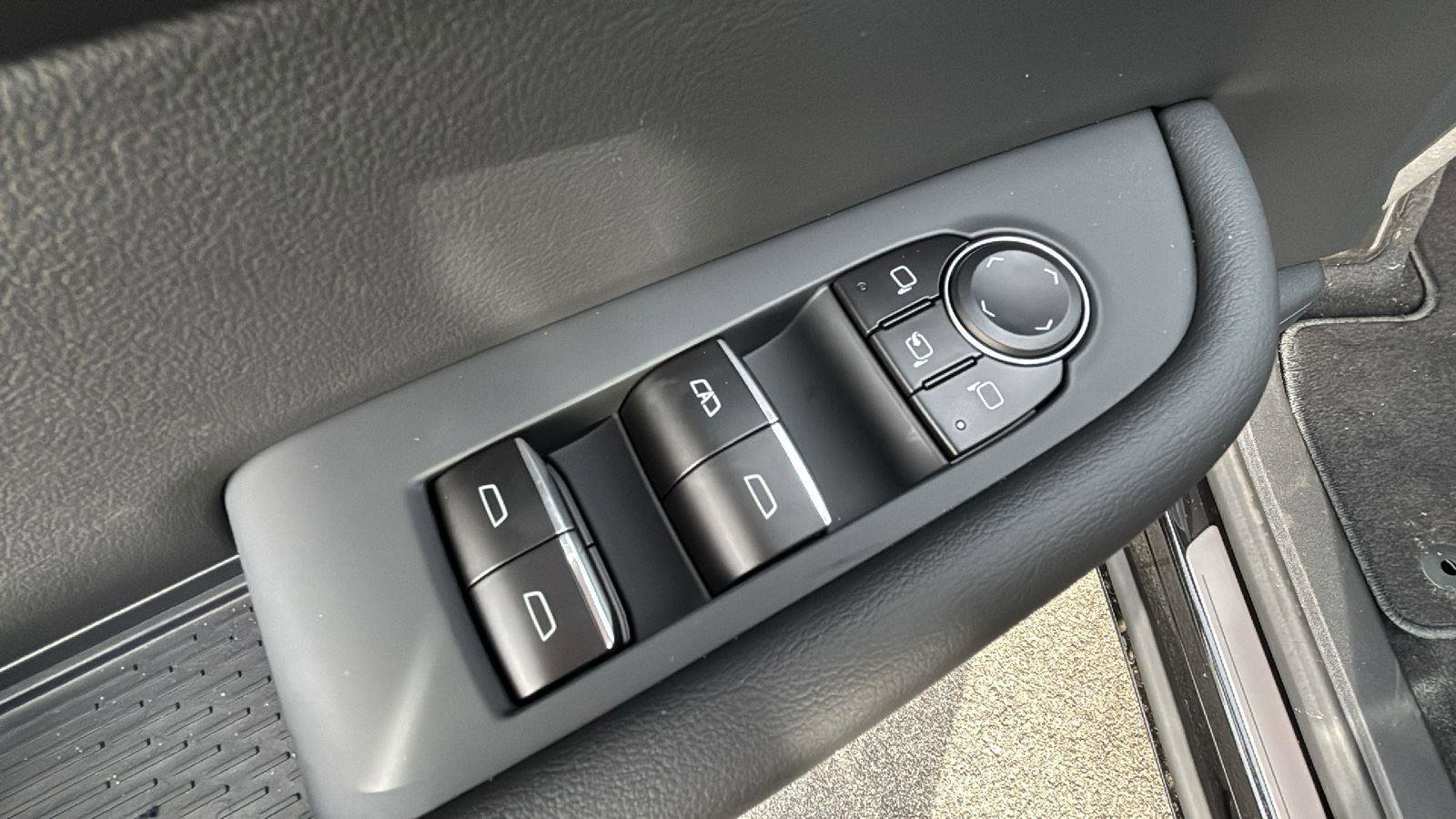 New 2026 Buick Enclave Sport Touring w/ Super Cruise Package image 10