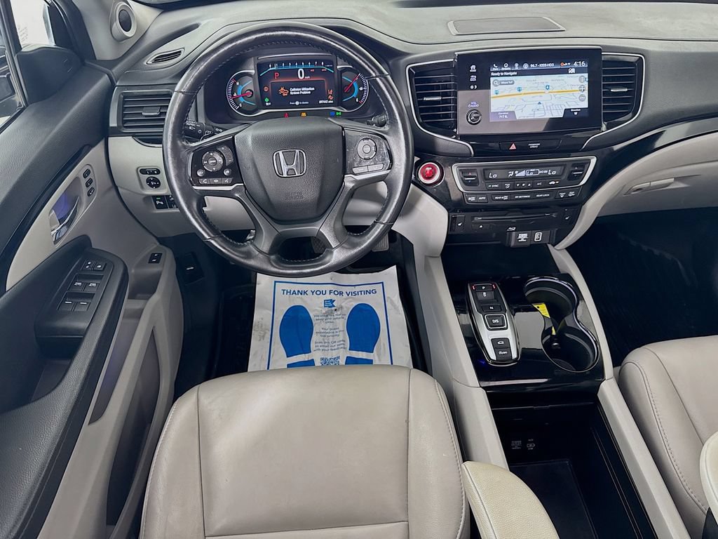 Used 2022 Honda Pilot Touring image 31