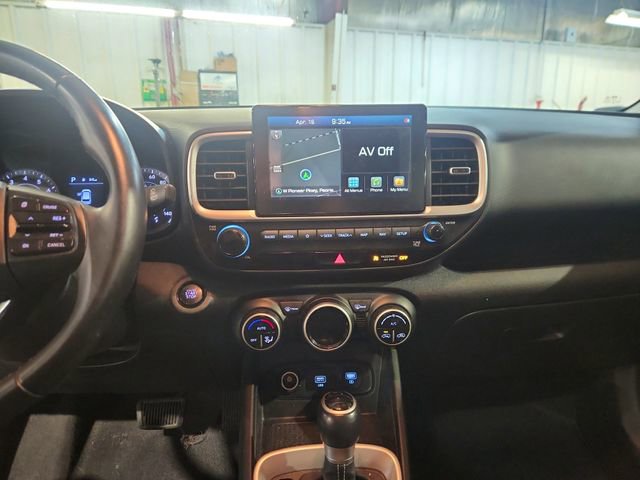 Used 2020 Hyundai Venue SEL w/ Convenience + Premium Package image 41