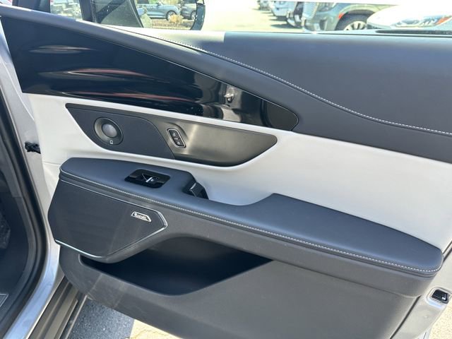 Used 2024 Lincoln Nautilus Premier w/ Equipment Group 102A image 35