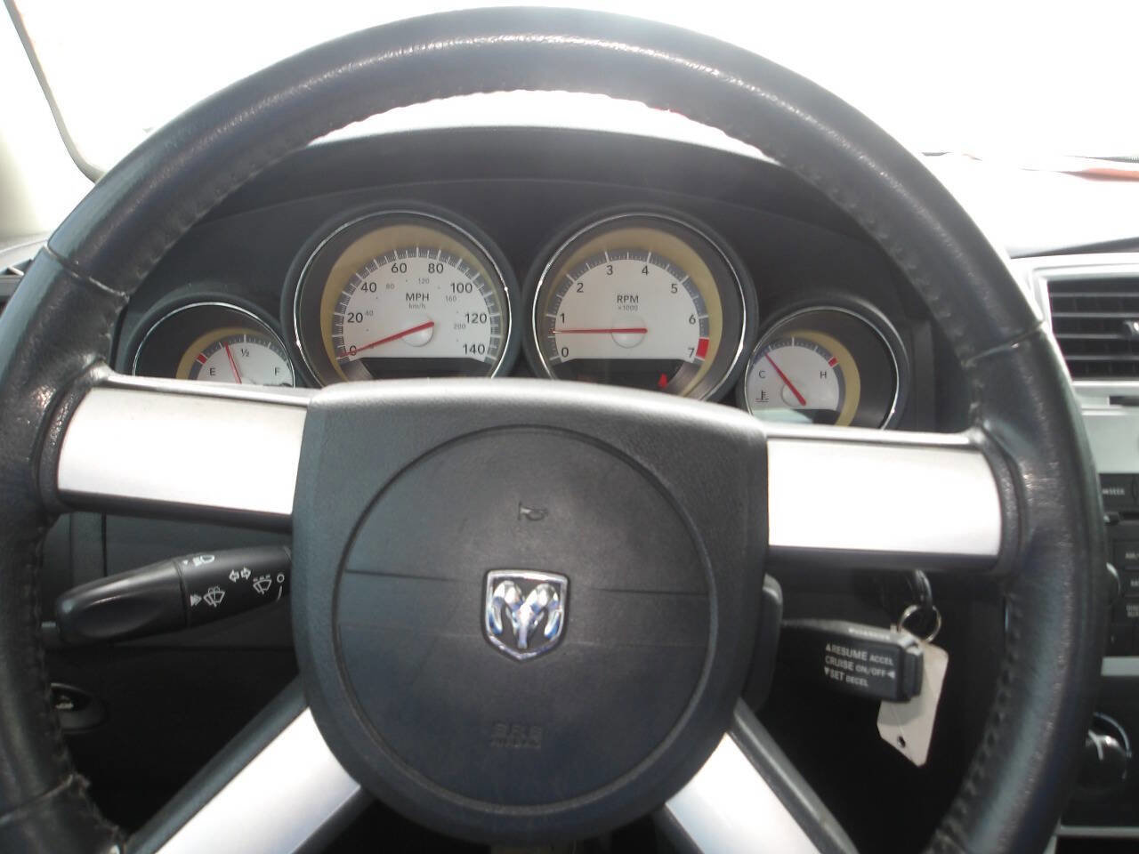 Used 2010 Dodge Charger Rallye RWD image 11