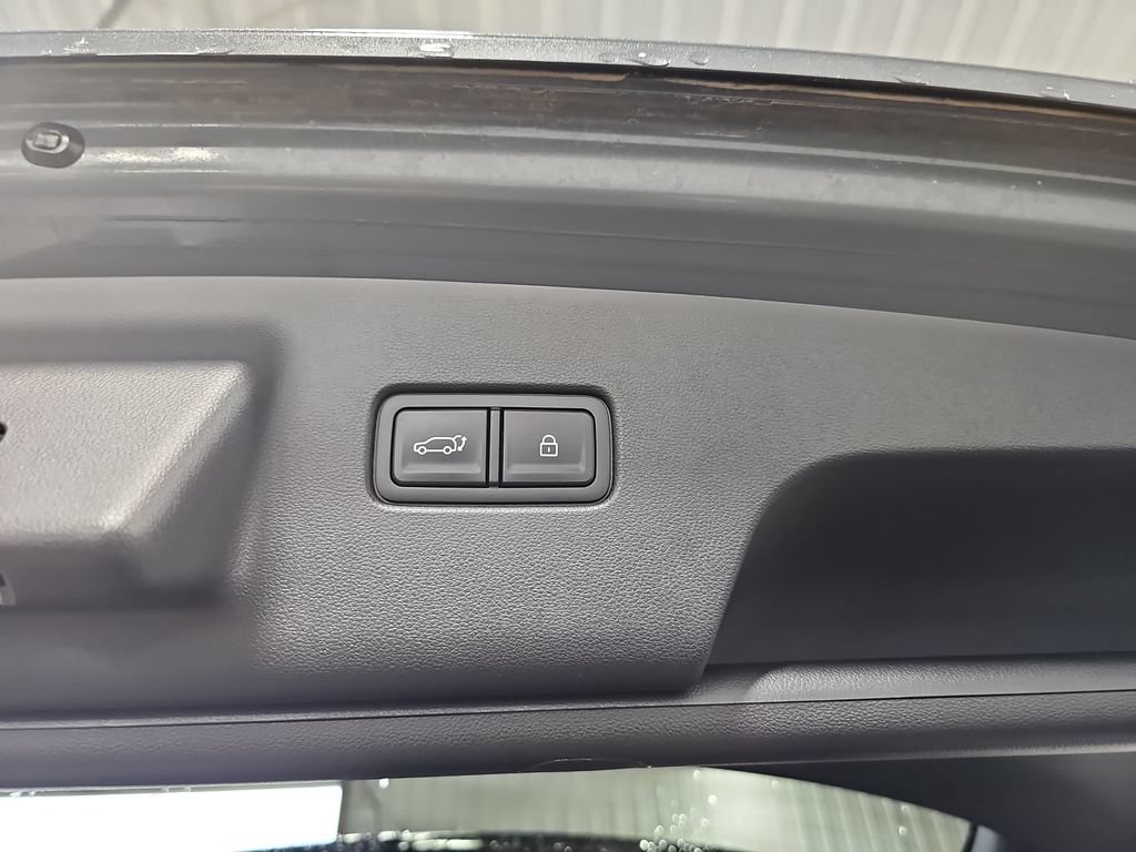 Certified 2026 Hyundai Palisade XRT Pro AWD/4WD image 13