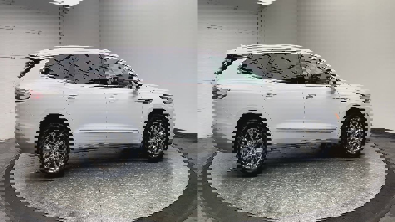 Certified 2024 Buick Enclave Essence w/ Experience Buick Package image 42