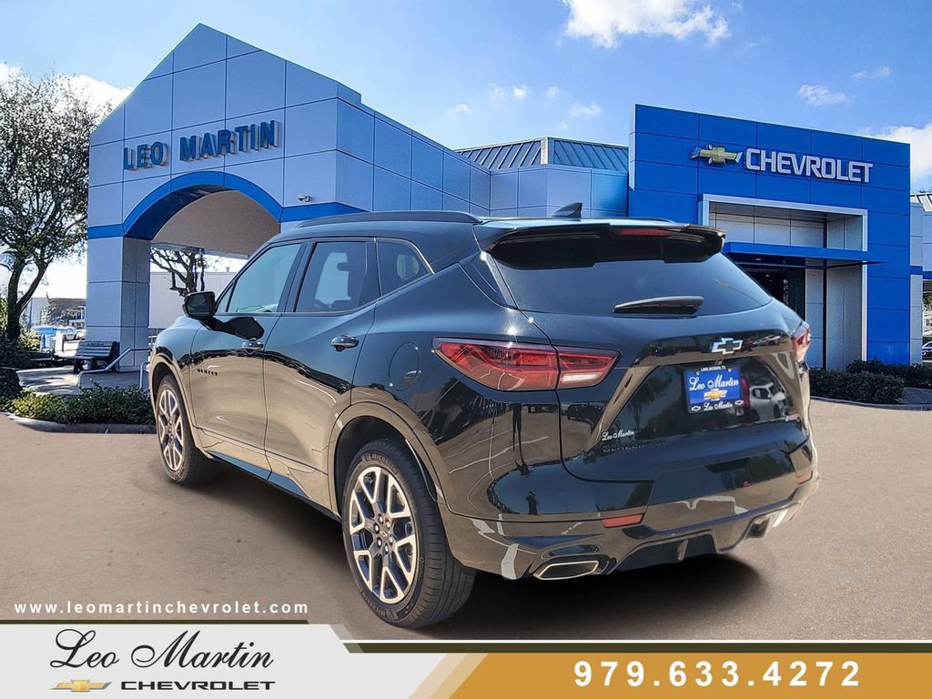 Used 2025 Chevrolet Blazer RS AWD/4WD image 4