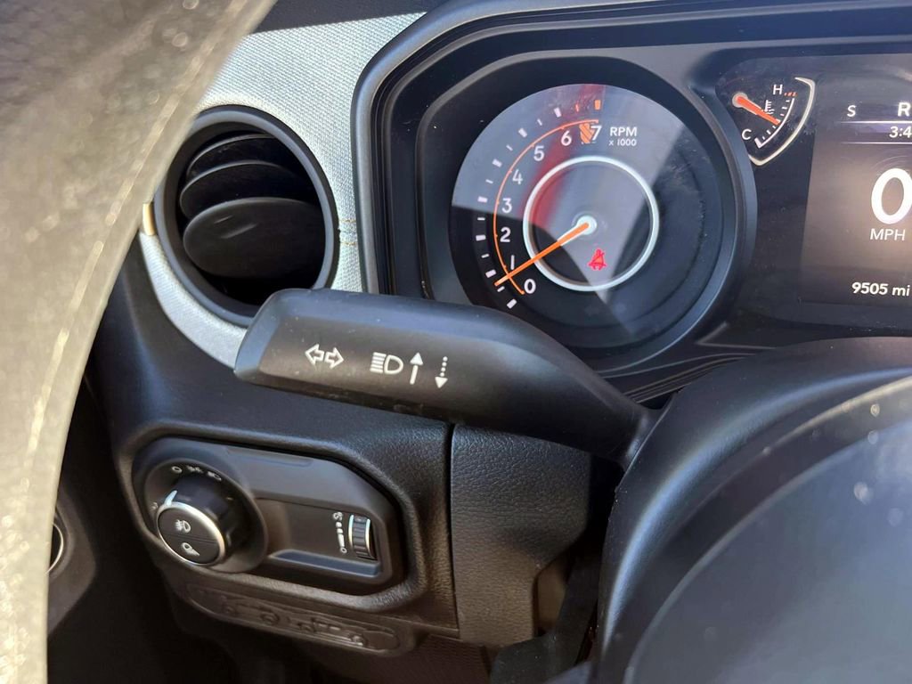 Certified 2024 Jeep Gladiator Sport image 26