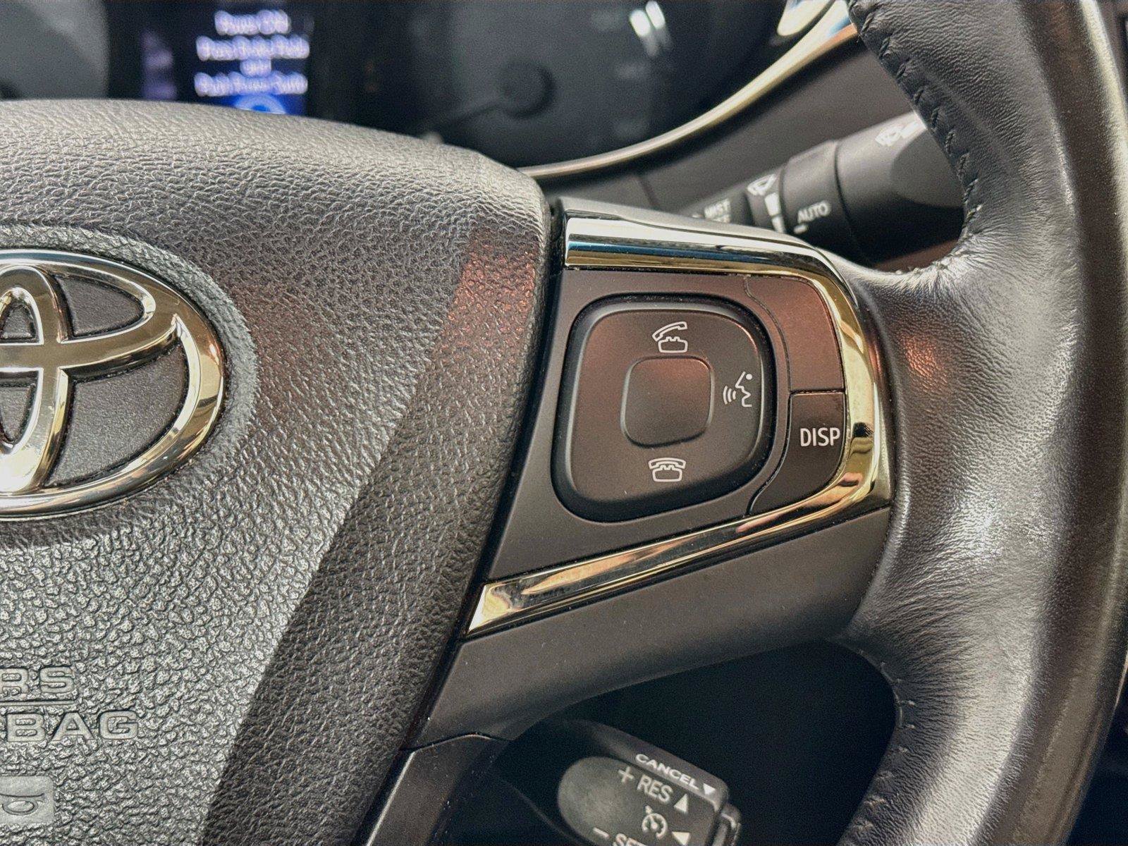 Used 2013 Toyota Avalon Limited FWD image 20