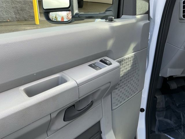 New 2026 Ford E-350 and Econoline 350 Super Duty w/ Power Equipment Group image 12