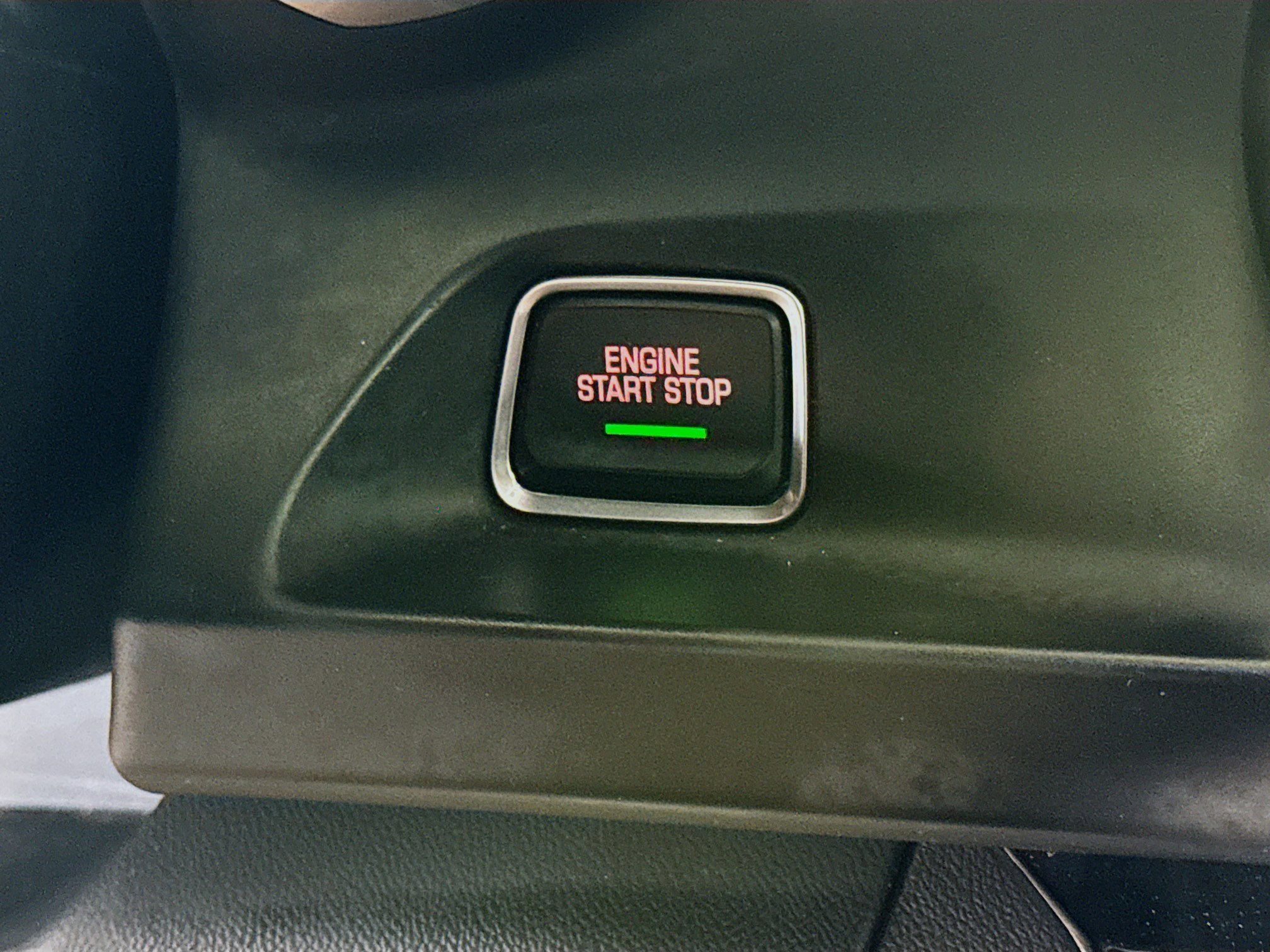 Used 2020 Chevrolet Camaro LT image 21