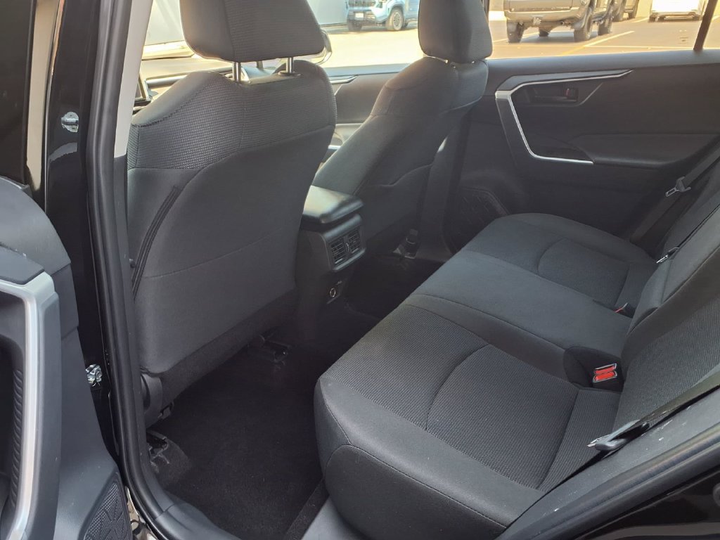 Certified 2025 Toyota RAV4 LE FWD image 23
