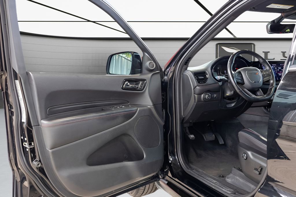 Used 2022 Dodge Durango R/T w/ Blacktop Package AWD/4WD image 37