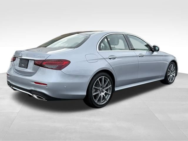 Used 2022 Mercedes-Benz E 350 4MATIC Sedan image 7